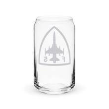 Cargar imagen en el visor de la galería, Vaso con emblema alumno CASA-Northrop F-5B/M "Freedom Fighter"
