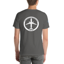 Cargar imagen en el visor de la galería, Camiseta con emblema de Aviación Civil, modelo Airbus A320-214 Classic Engine Option