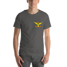 Cargar imagen en el visor de la galería, Camiseta con emblema de Aviación Civil, modelo Airbus A320-214 Classic Engine Option