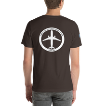 Cargar imagen en el visor de la galería, Camiseta con emblema de Aviación Civil, modelo Airbus A320-214 Classic Engine Option