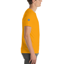 Cargar imagen en el visor de la galería, Camiseta con emblema de Aviación Civil, modelo Airbus A320-214 Classic Engine Option