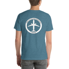 Cargar imagen en el visor de la galería, Camiseta con emblema de Aviación Civil, modelo Airbus A320-214 Classic Engine Option