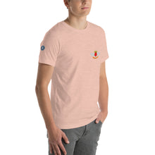Cargar imagen en el visor de la galería, Camiseta con emblema vintage Ejército del Aire, modelo Hispano Aviación HA-200D "Saeta"