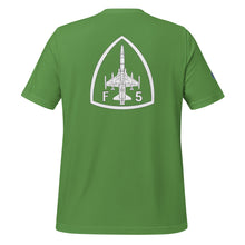 Cargar imagen en el visor de la galería, Camiseta con emblema del Ejército del Aire, modelo CASA-Northrop F-5B/M "Freedom Fighter"