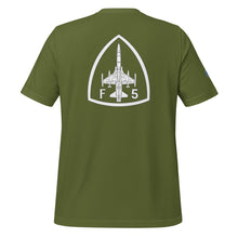 Cargar imagen en el visor de la galería, Camiseta con emblema del Ejército del Aire, modelo CASA-Northrop F-5B/M "Freedom Fighter"