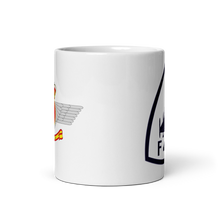 Cargar imagen en el visor de la galería, Taza con emblema del Ejército del Aire, modelo alumno CASA-Northrop F-5B/M "Freedom Fighter"
