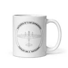 Cargar imagen en el visor de la galería, Taza con emblema Fuerzas Aéreas II República Española (F.A.R.E.), modelo Tupolev SB-2 "Katiuska"