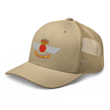 Cargar imagen en el visor de la galería, Gorra trucker bordada con emblema actual Ejército del Aire Español
