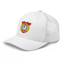 Cargar imagen en el visor de la galería, Gorra trucker bordada con emblema &quot;IV Escuadrilla Azul&quot;
